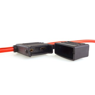 Гнездо за предпазители 12V 24V