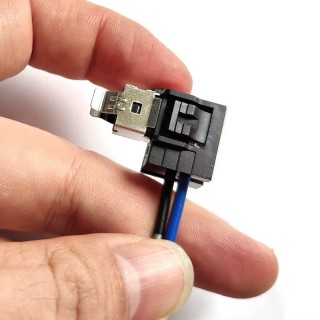 Букса за фар за крушка H1 с два кабела