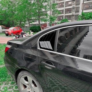 Тунинг добавка спортни решетки за задни прозорци BMW 5 E60