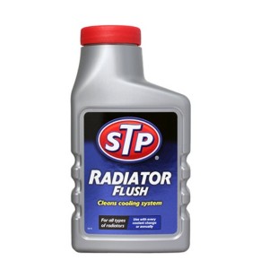 Добавка за почистване на радиатора 300мл STP®