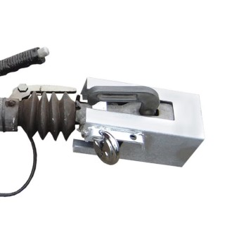 Заключващо устройство за разкачени ремаркета