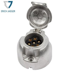 Букса за ремарке пластмасова 7 пина 12V женска